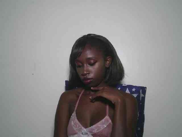Boughie-birdy webcam