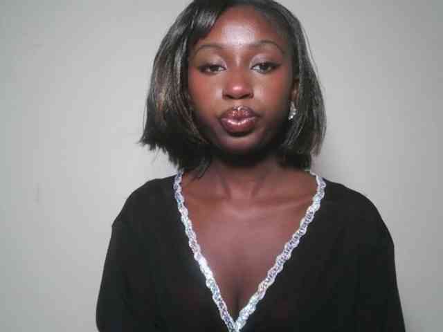 Boughie-birdy webcam