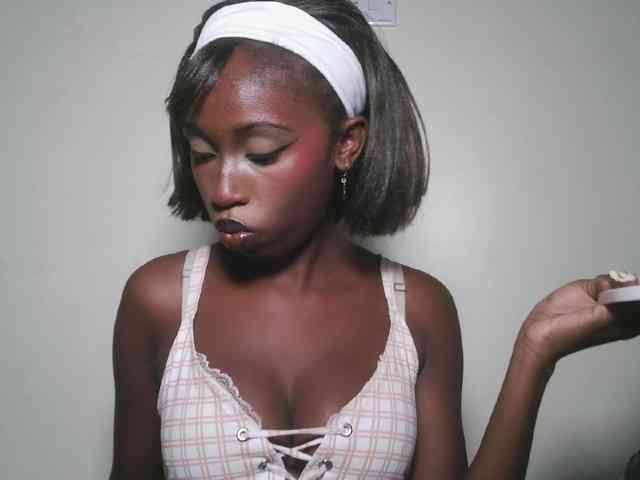 Boughie-birdy webcam