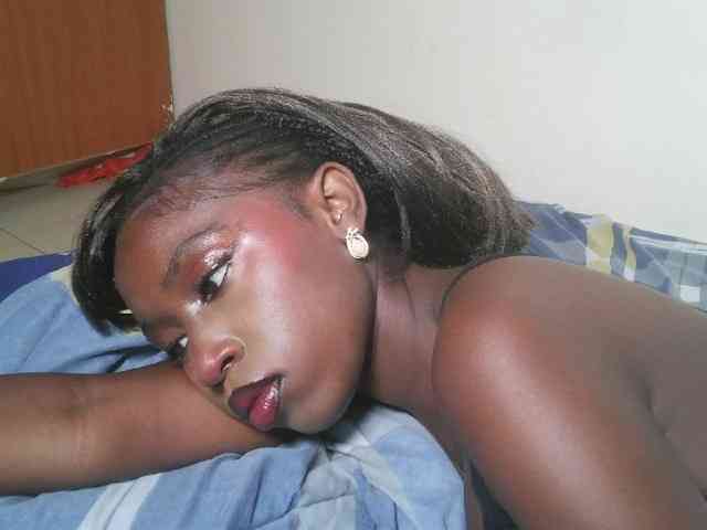 Boughie-birdy webcam