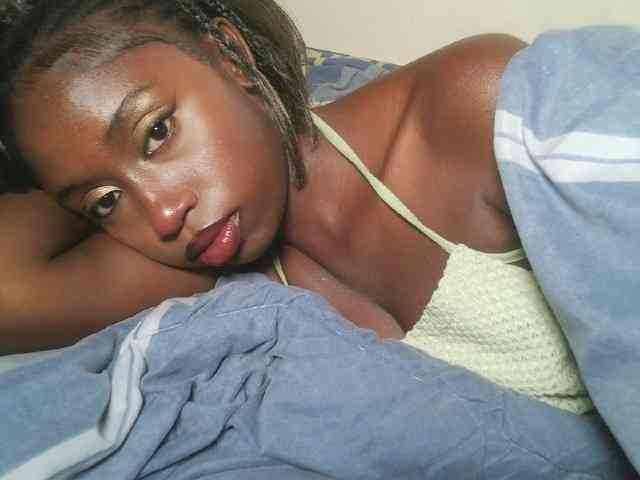 Boughie-birdy webcam