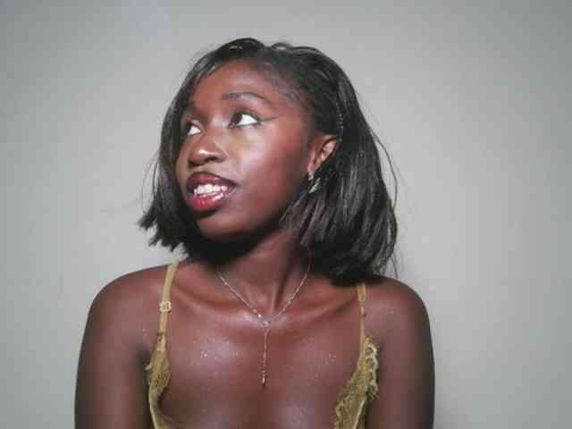 Boughie-birdy webcam