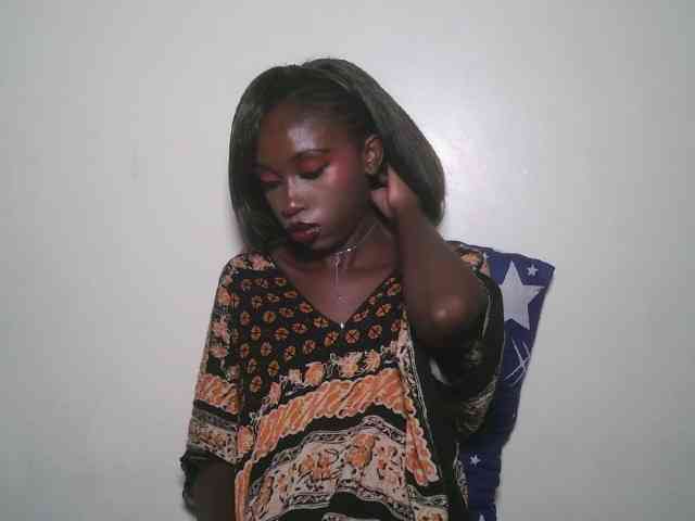 Model: Boughie-birdy