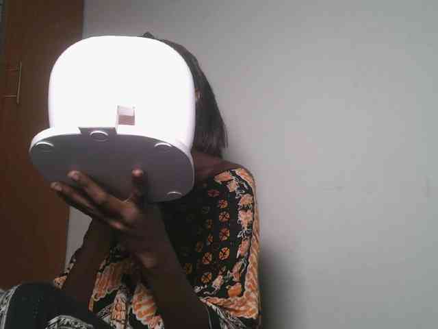 Boughie-birdy webcam