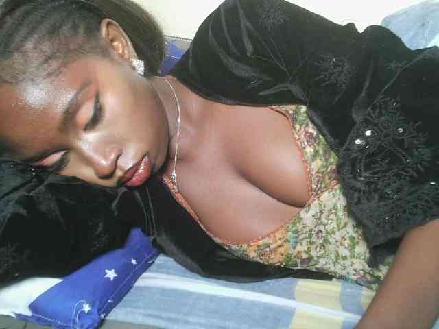 Boughie-birdy webcam