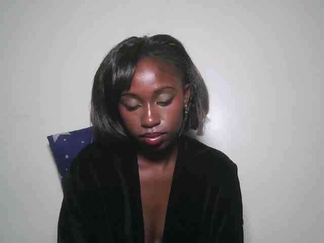 Boughie-birdy webcam