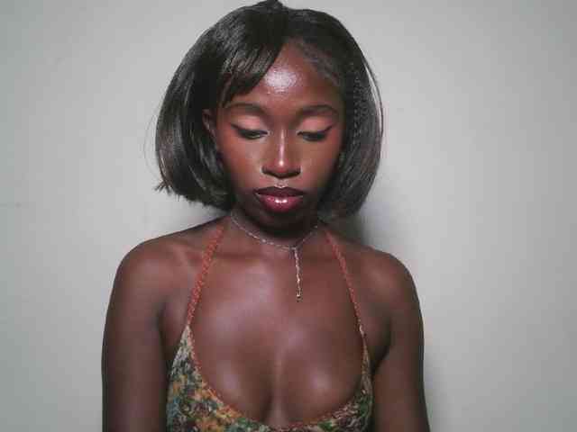 Boughie-birdy webcam