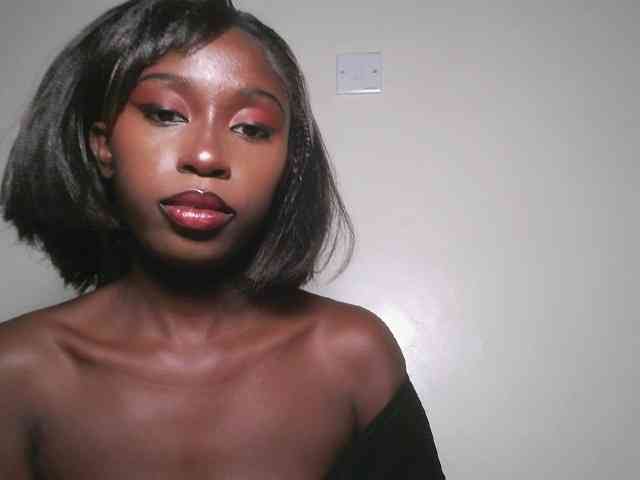 Boughie-birdy webcam
