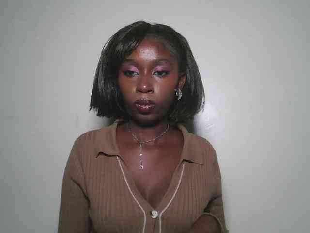 Boughie-birdy webcam