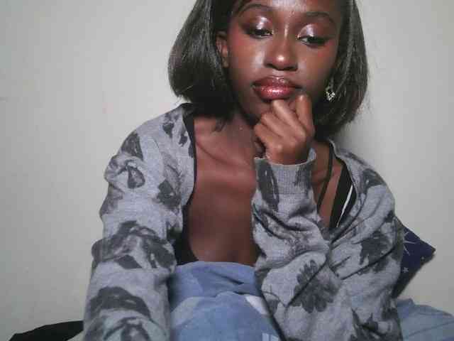 Boughie-birdy webcam