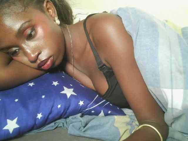 Boughie-birdy webcam