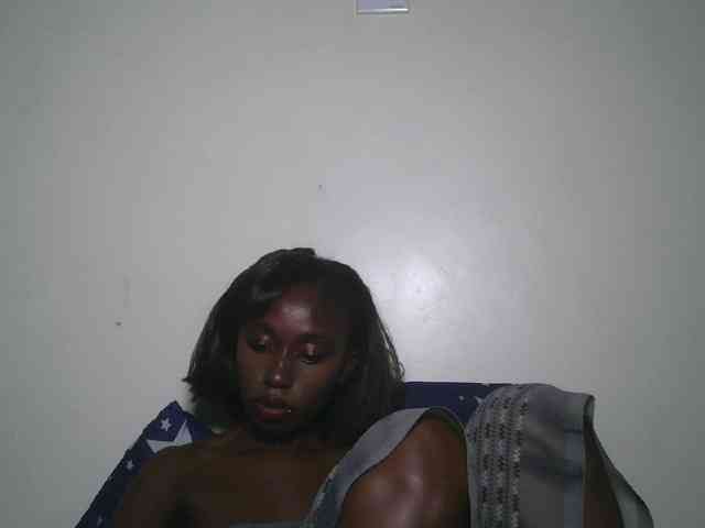 Boughie-birdy webcam