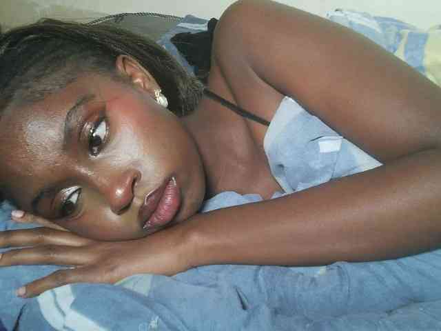 Boughie-birdy webcam