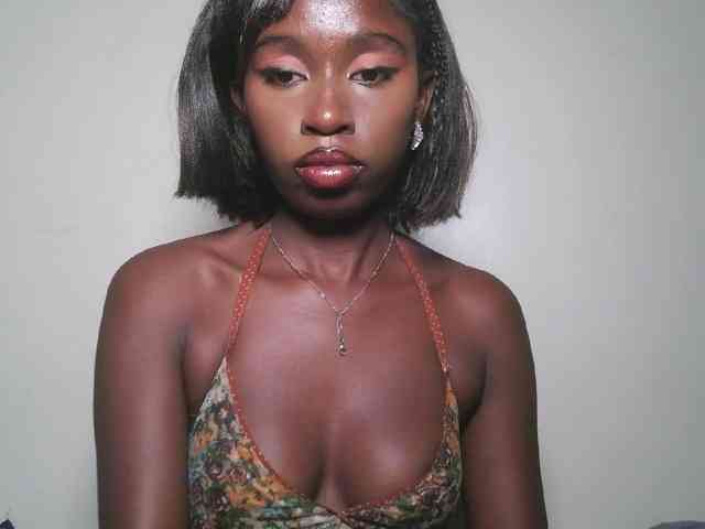 Boughie-birdy webcam
