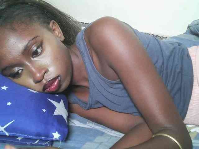 Boughie-birdy webcam