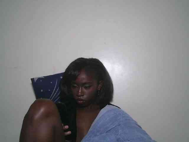Boughie-birdy webcam