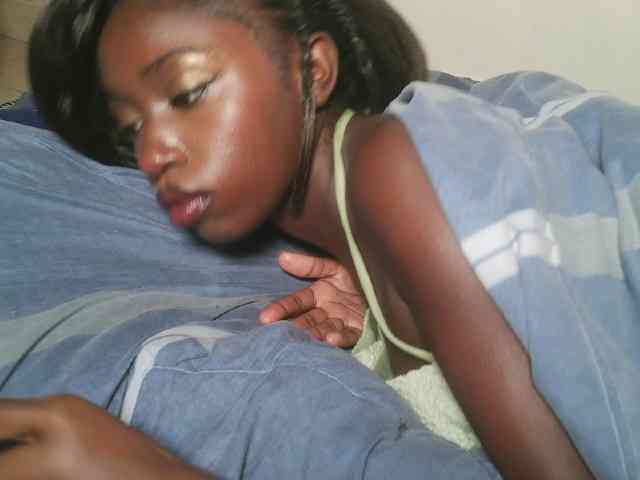 Boughie-birdy webcam