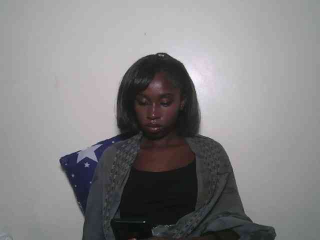 Boughie-birdy webcam