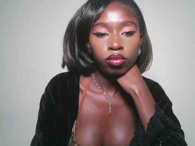 Boughie-birdy webcam