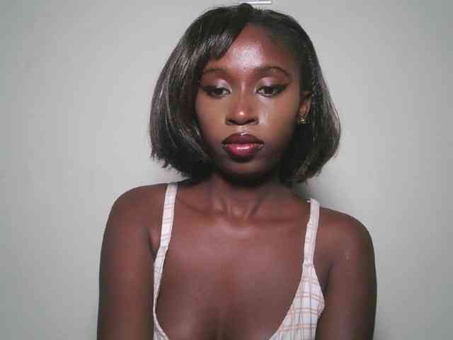 Boughie-birdy webcam