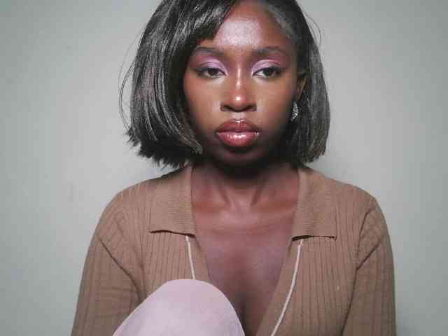 Boughie-birdy webcam