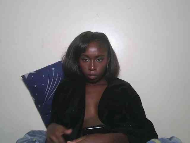 Boughie-birdy webcam