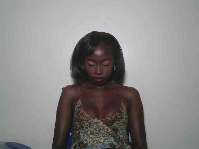 Boughie-birdy webcam