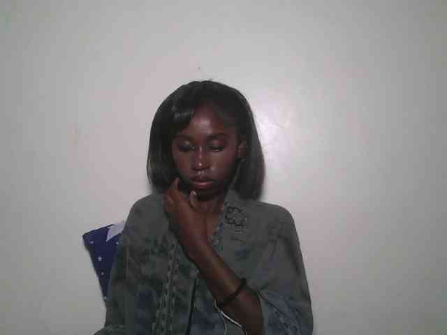 Boughie-birdy webcam