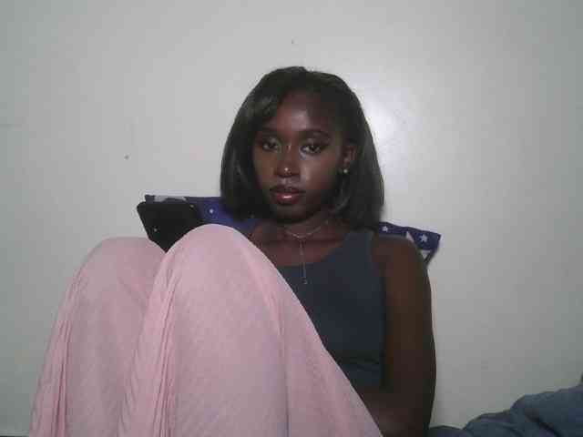 Boughie-birdy webcam