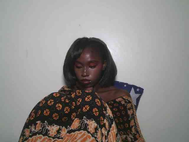 Boughie-birdy webcam