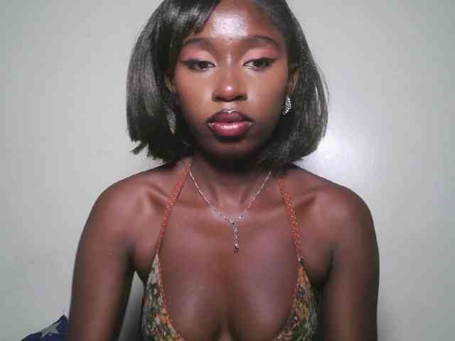 Boughie-birdy webcam