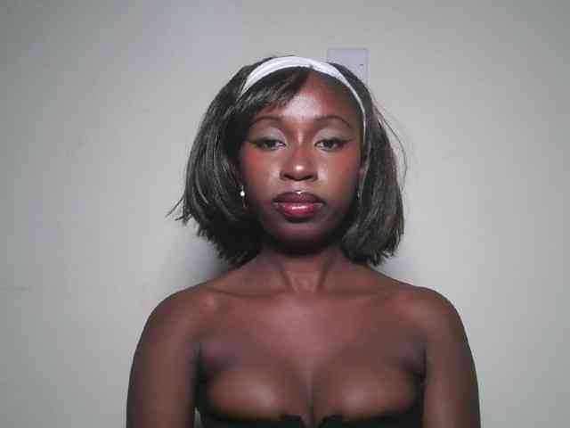 Boughie-birdy webcam