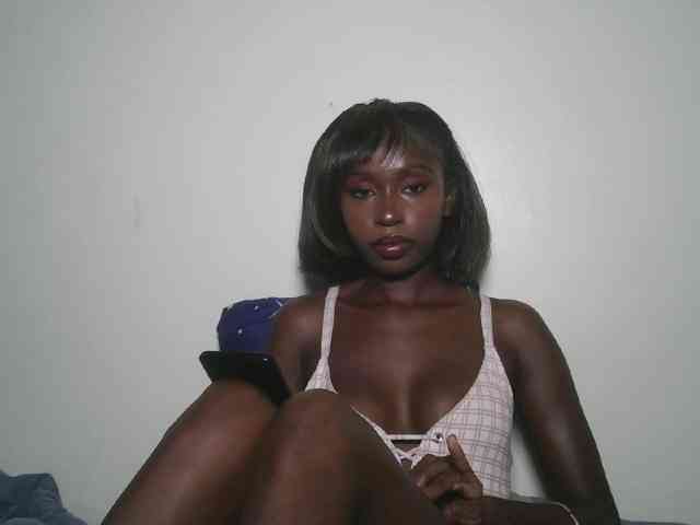 Boughie-birdy webcam