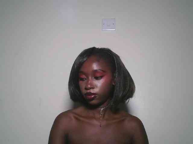 Boughie-birdy webcam