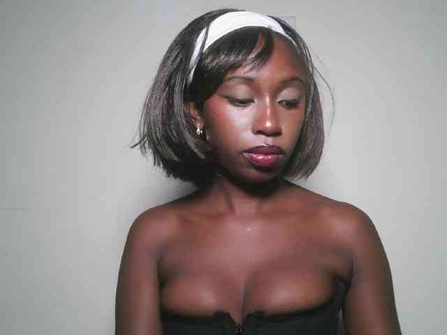 Boughie-birdy webcam