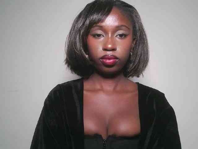 Boughie-birdy webcam