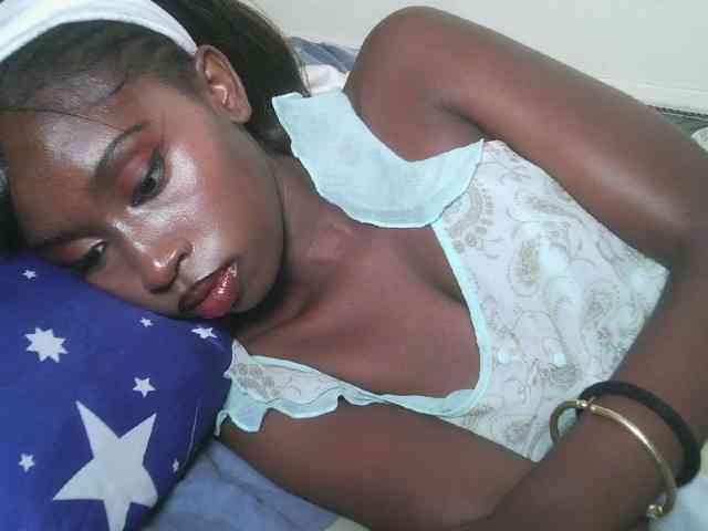 Boughie-birdy webcam