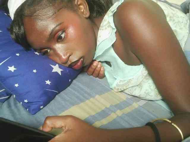 Boughie-birdy webcam