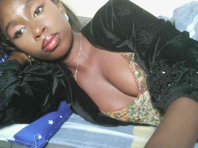 Boughie-birdy webcam