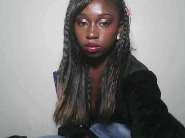 Boughie-birdy webcam