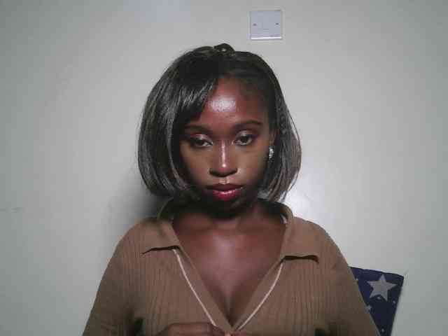 Boughie-birdy webcam