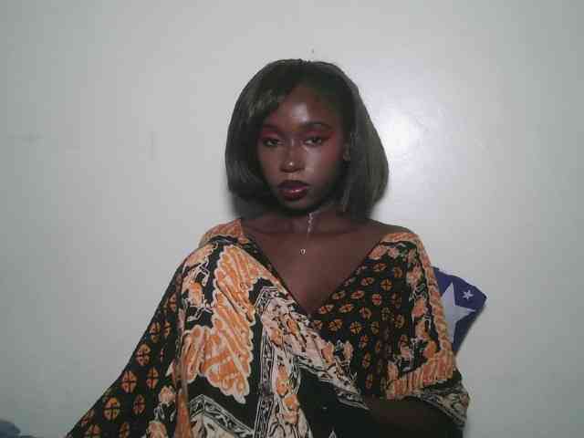 Boughie-birdy webcam