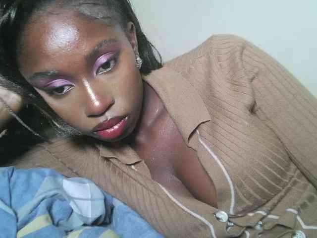 Boughie-birdy webcam