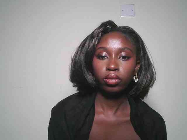 Boughie-birdy webcam