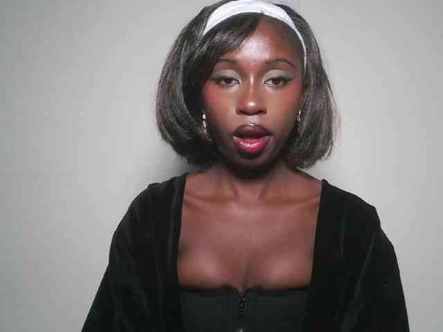 Boughie-birdy webcam