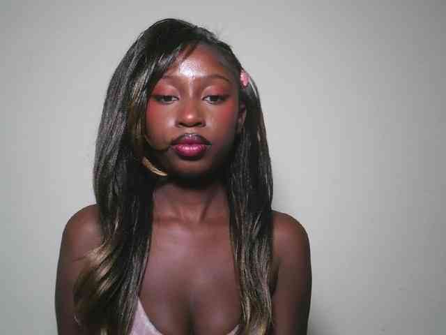 Boughie-birdy webcam