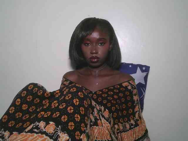 Boughie-birdy webcam