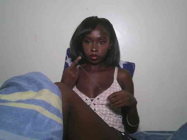 Boughie-birdy webcam