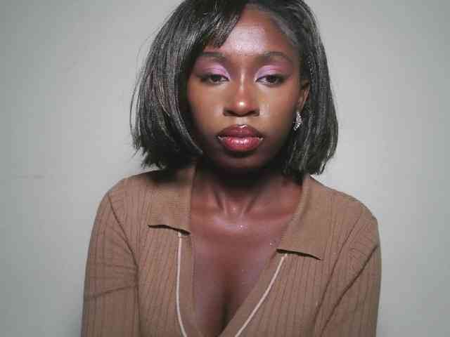 Boughie-birdy webcam