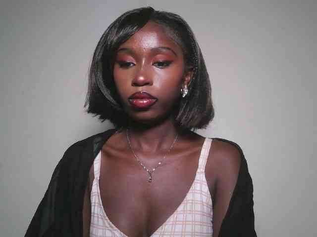 Boughie-birdy webcam